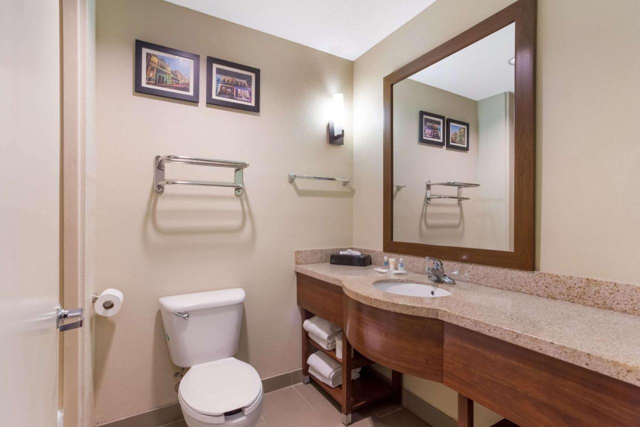 Comfort Suites North Mobile Saraland Buitenkant foto