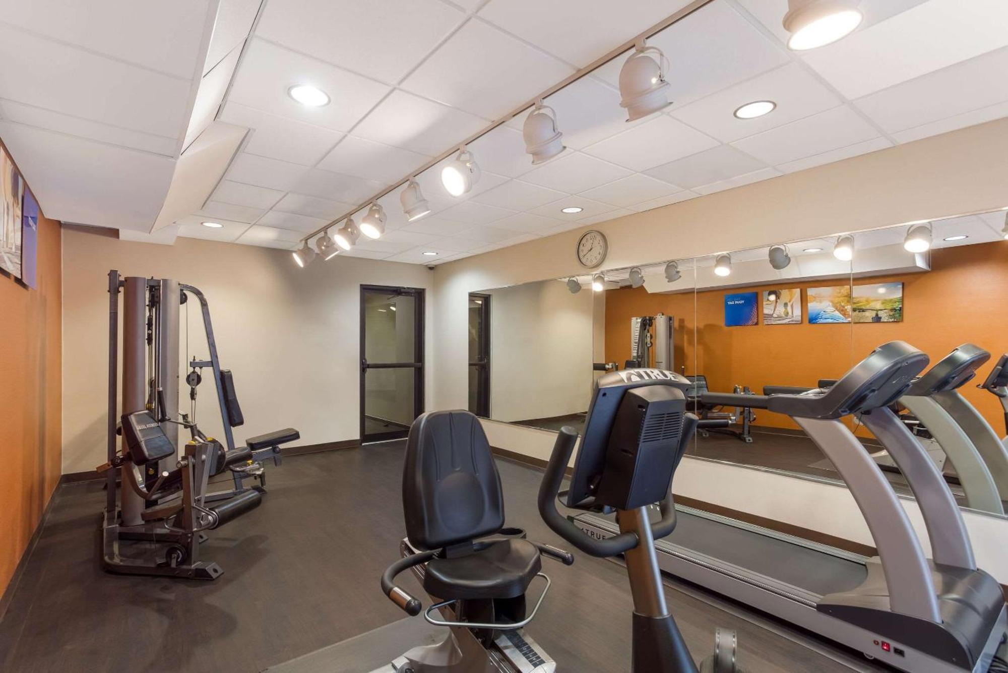 Comfort Suites North Mobile Saraland Buitenkant foto