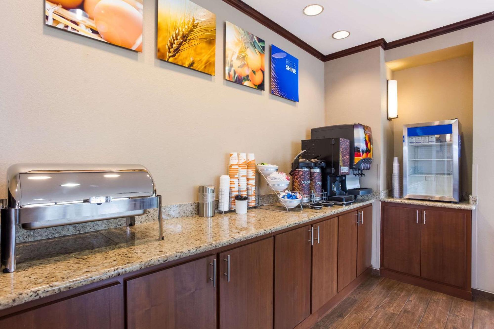 Comfort Suites North Mobile Saraland Buitenkant foto